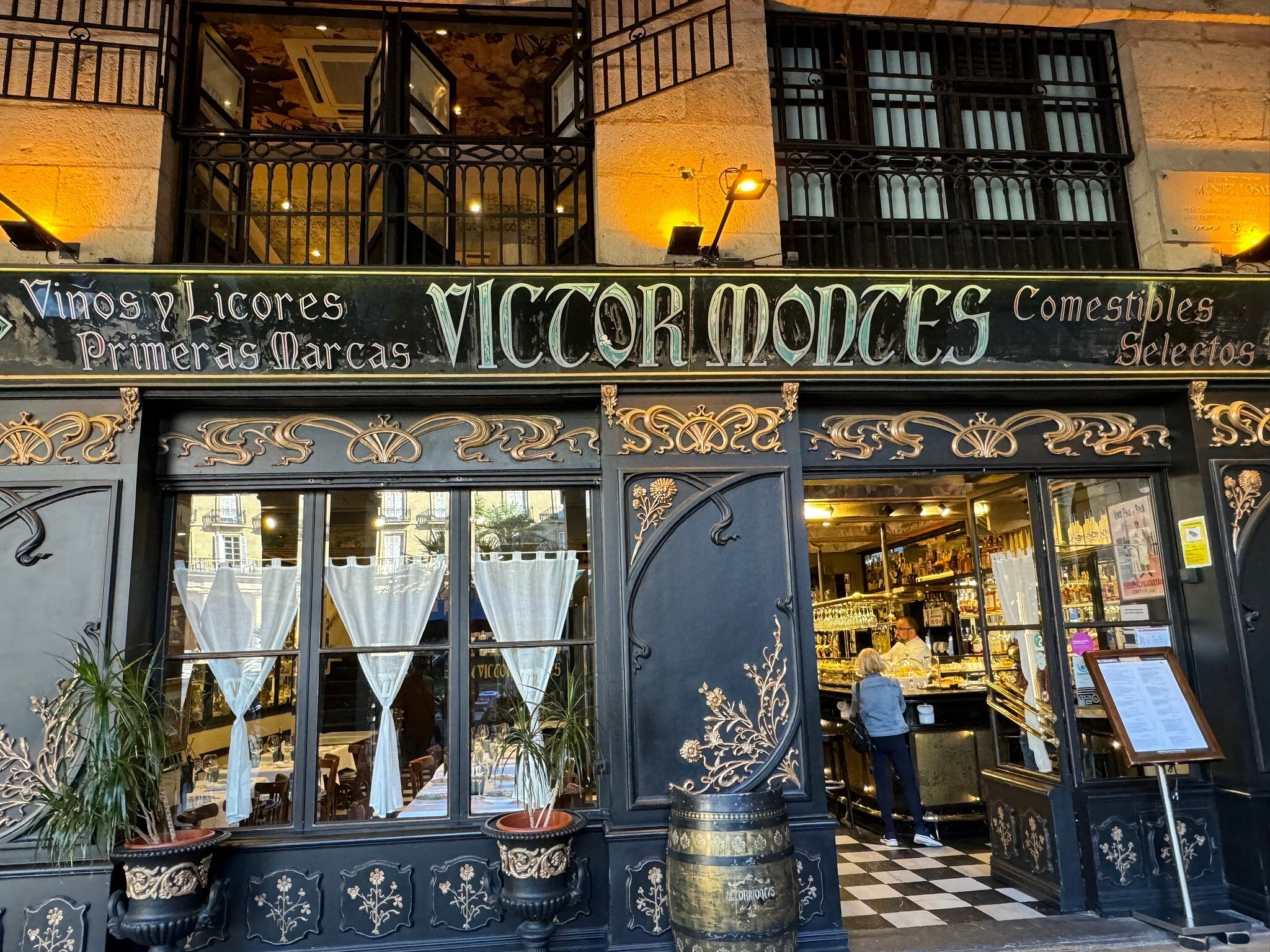 Victor Montes — foto 2